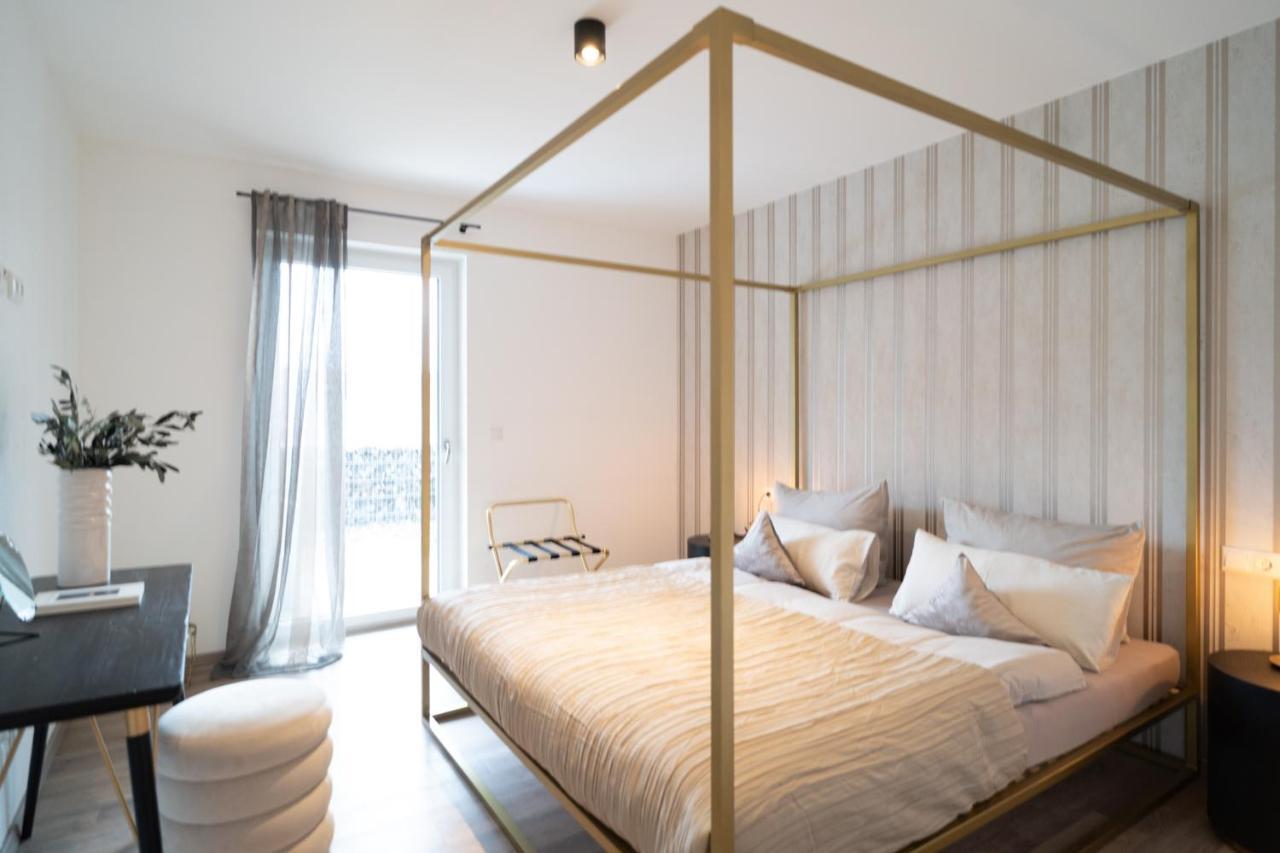 Ferienwohnung Oba'Doba Falke ฟรอนเทน ภายนอก รูปภาพ